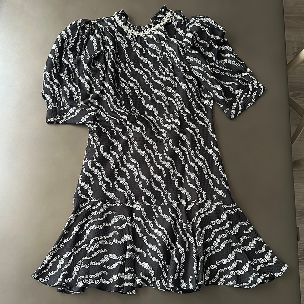 Sandro short Flowing dress